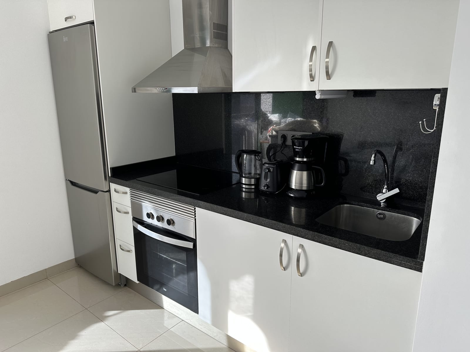 Property photograph 10