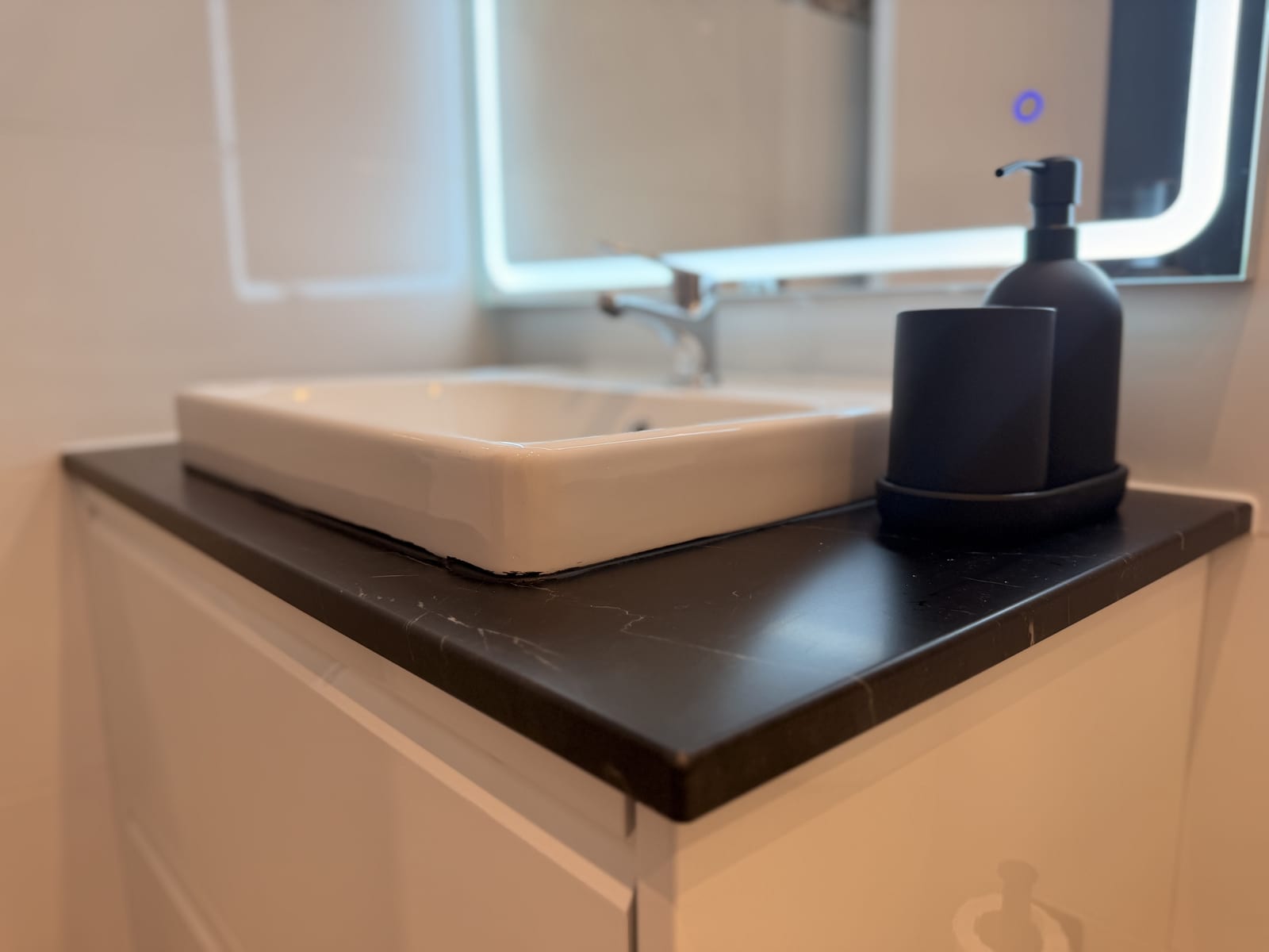Property photograph 7